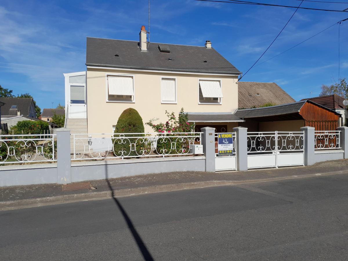 Maison 4 pièces 85 m² · à Fleury-les-Aubrais · 84,7 m² · 188 880 €