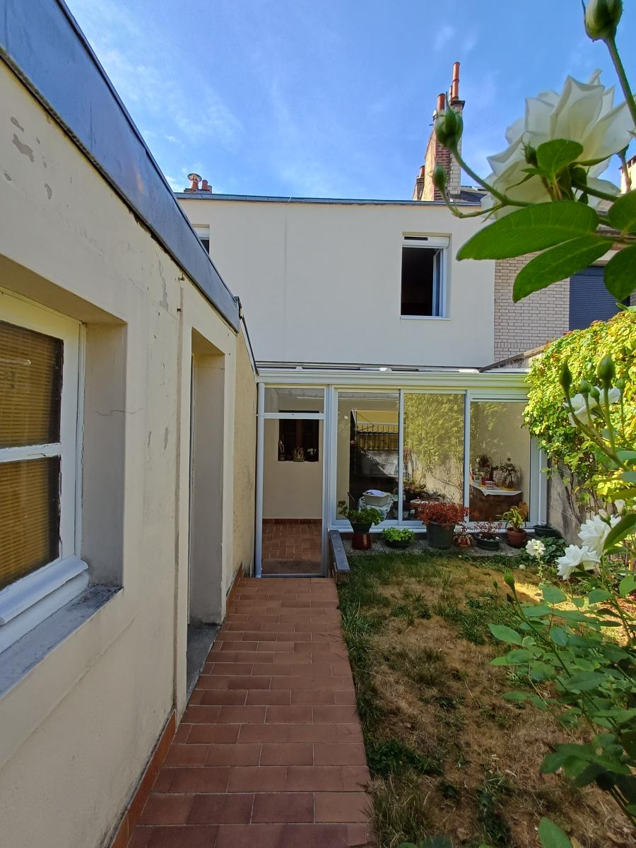 Maison 8 pièces 174 m² · à Le Mans · 173,9 m² · 378 000 €