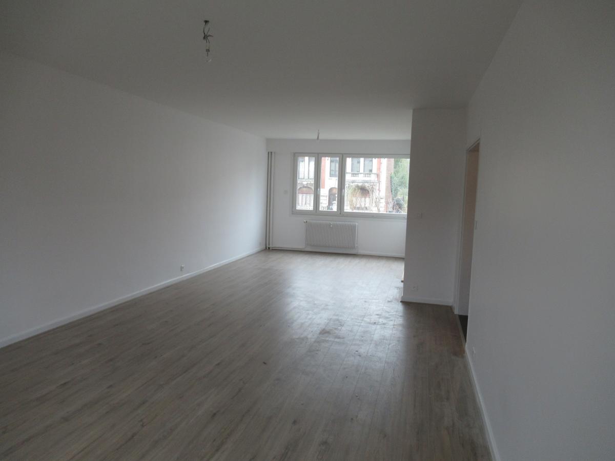 Appartement 3 pièces 98 m² · à Cambrai · 98,2 m² · 750 €/mois