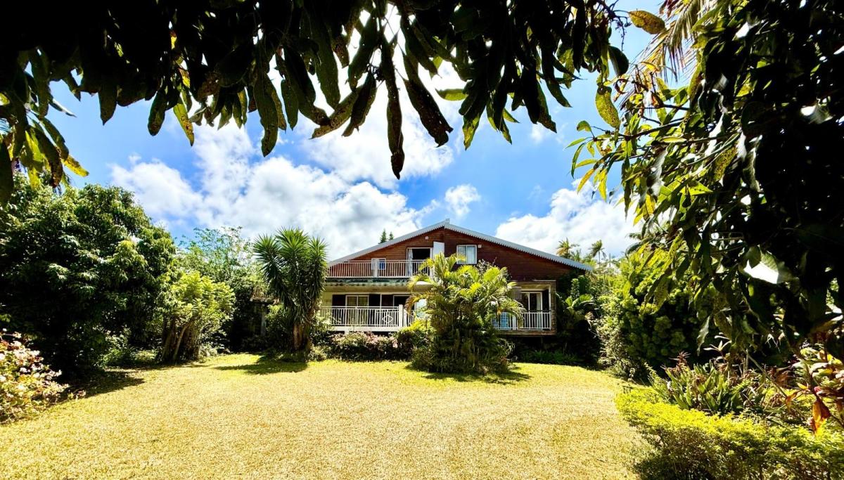 Maison 7 pièces 163 m² · à Le Tampon · 163,2 m² · 624 000 €