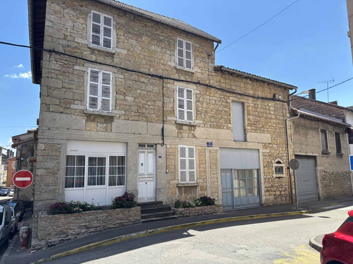 Immeuble 4 pièces 291 m² · à Lagnieu · 291 m² · 469 000 €