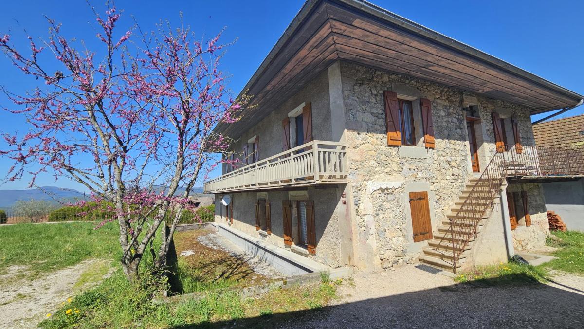 Maison 8 pièces 200 m² · à Montcel · 200 m² · 466 400 €