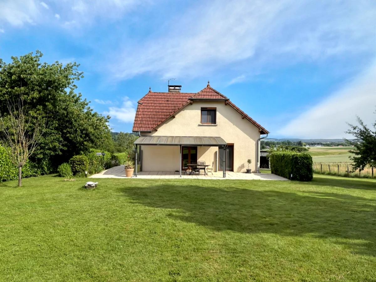 Maison 6 pièces 114 m² · à Besançon · 114 m² · 335 000 €