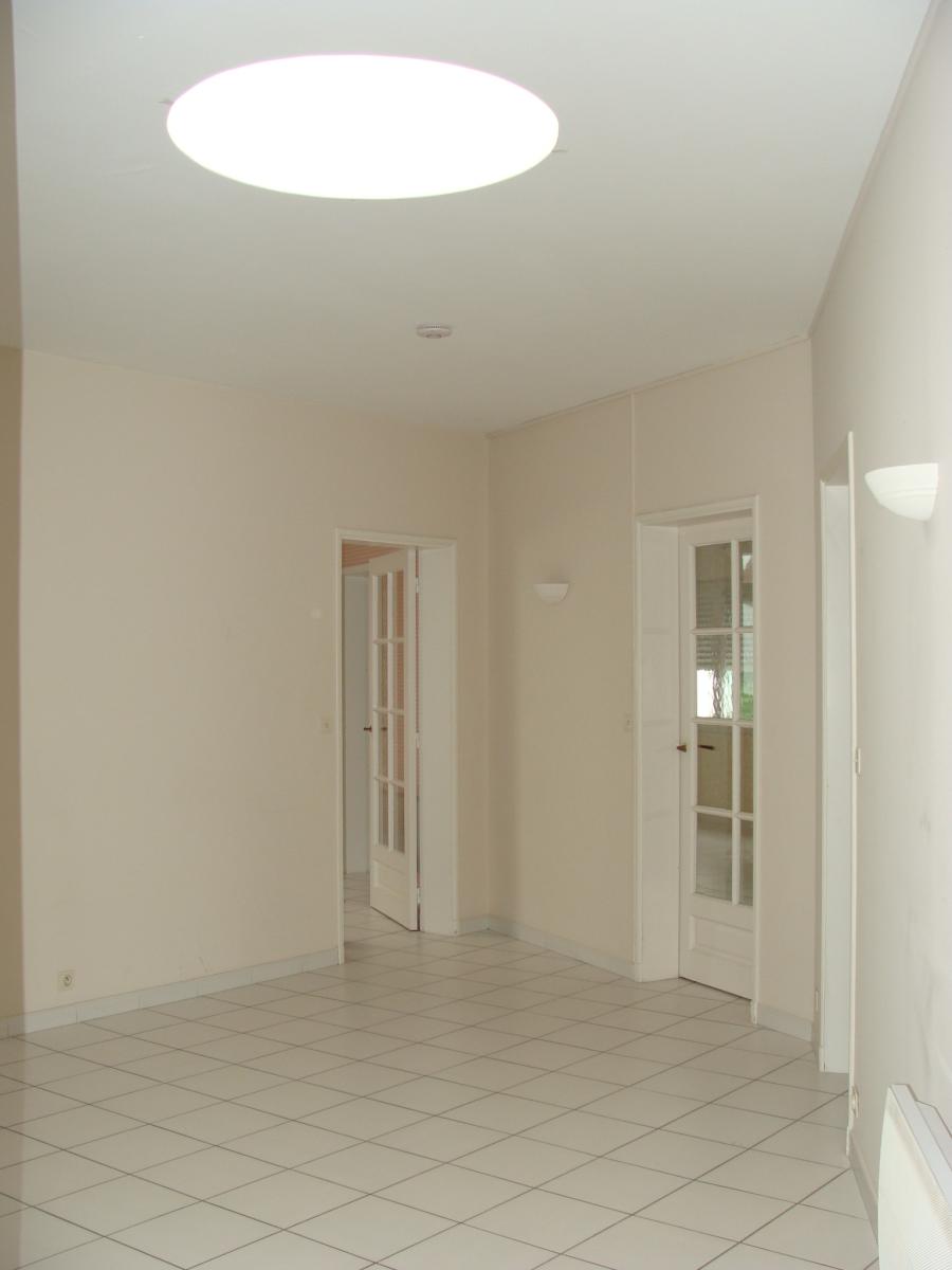 Appartement 109 m² · à Dourges · 108,6 m² · 740 €/mois