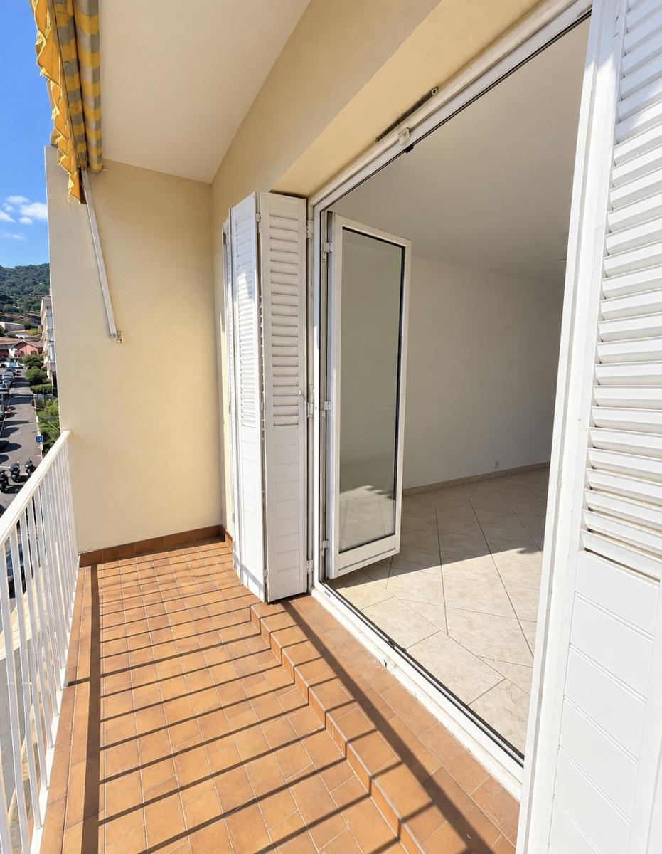 Appartement 3 pièces 57 m² · à Roquebrune-Cap-Martin · 57 m² · 339 200 €