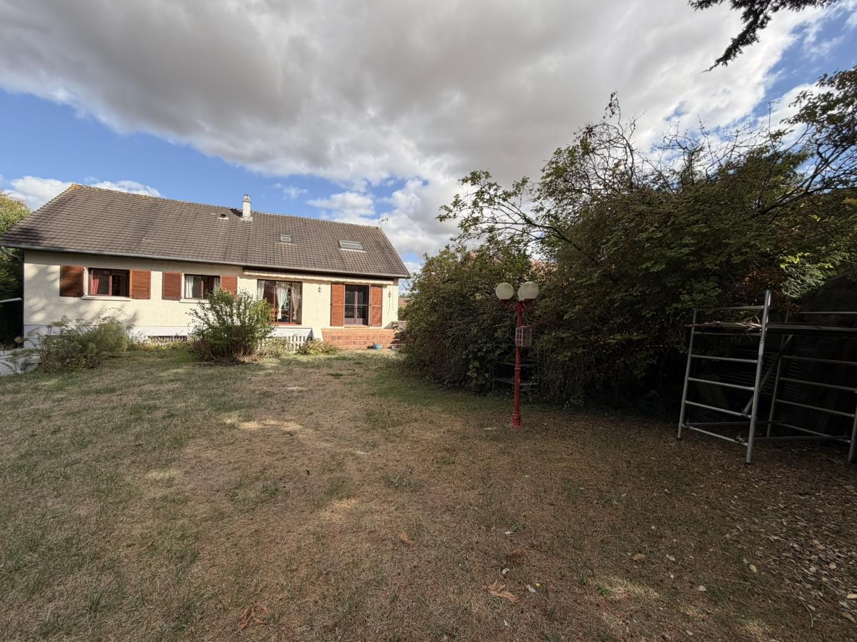 Maison 4 pièces 152 m² · à Blangy-Tronville · 152 m² · 299 250 €