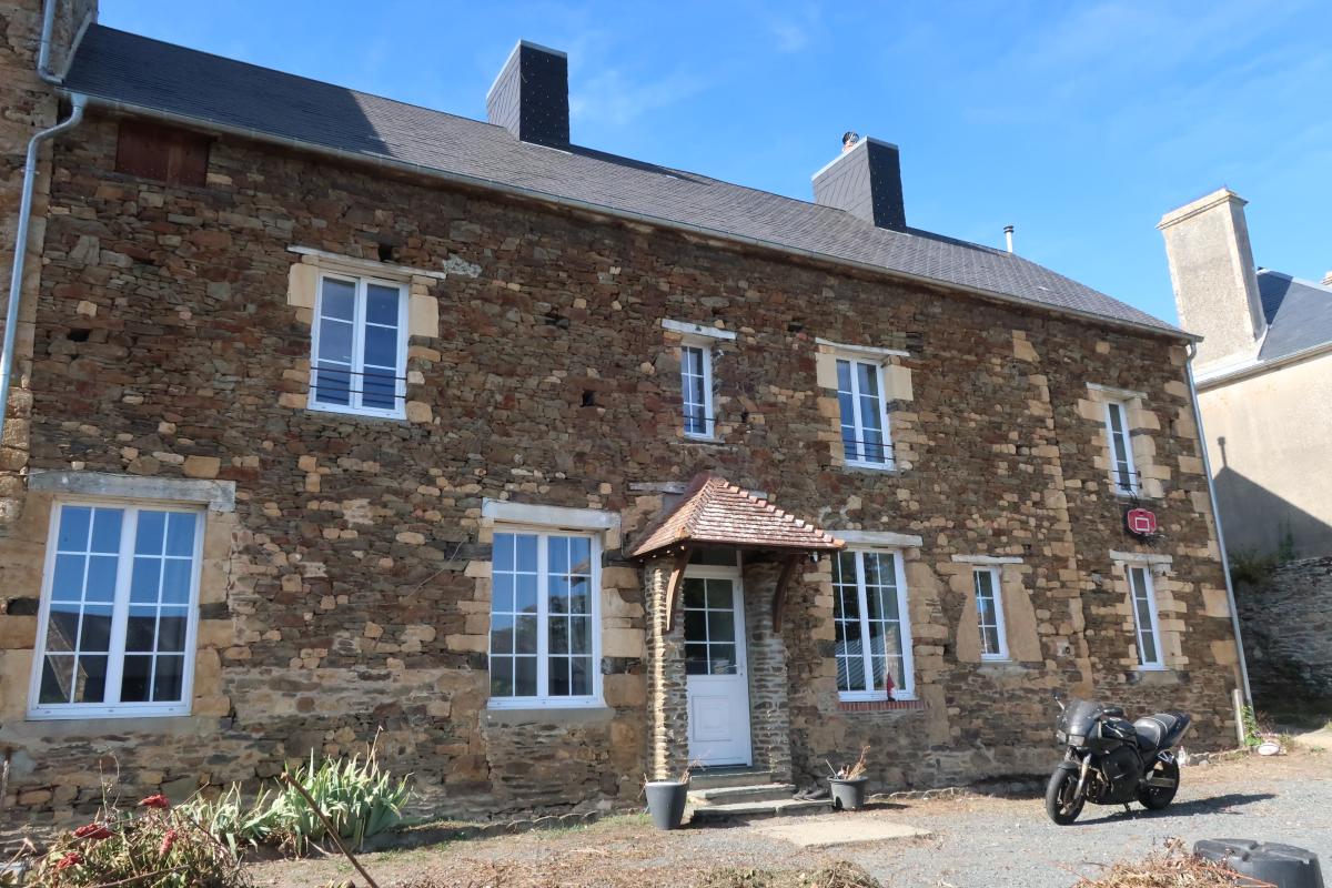 Maison 5 pièces 154 m² · à Thury-Harcourt-le-Hom · 154 m² · 950 €/mois