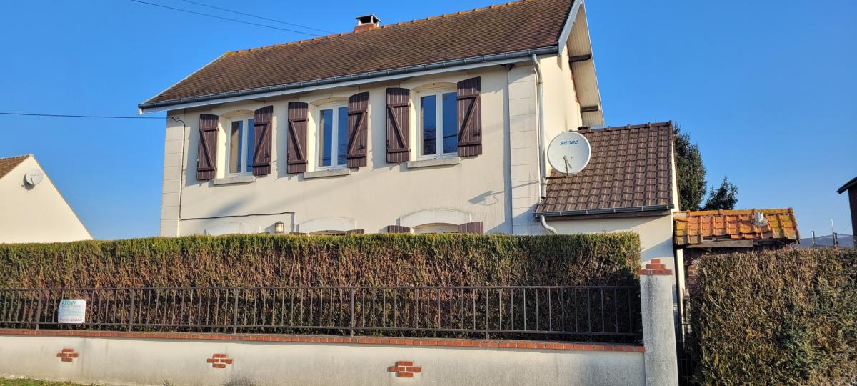 Maison 5 pièces 103 m² · à Villers-sur-Coudun · 103 m² · 950 €/mois