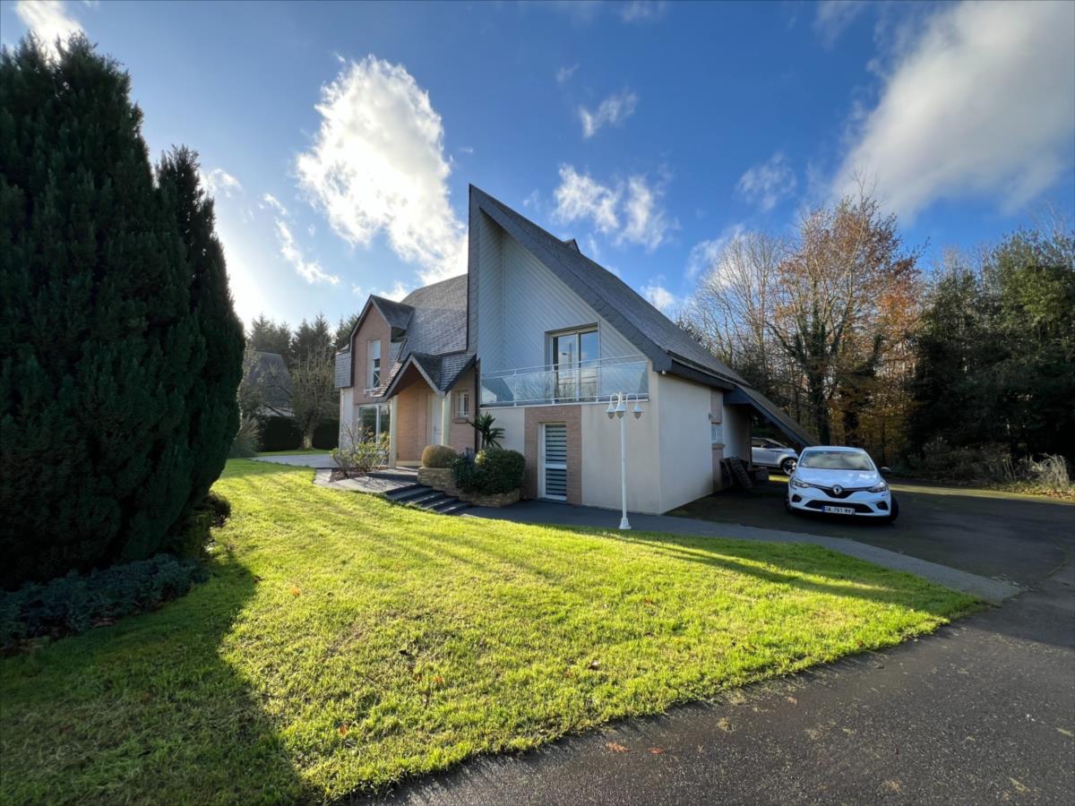 Maison 5 pièces 180 m² · à Malaunay · 180 m² · 386 000 €