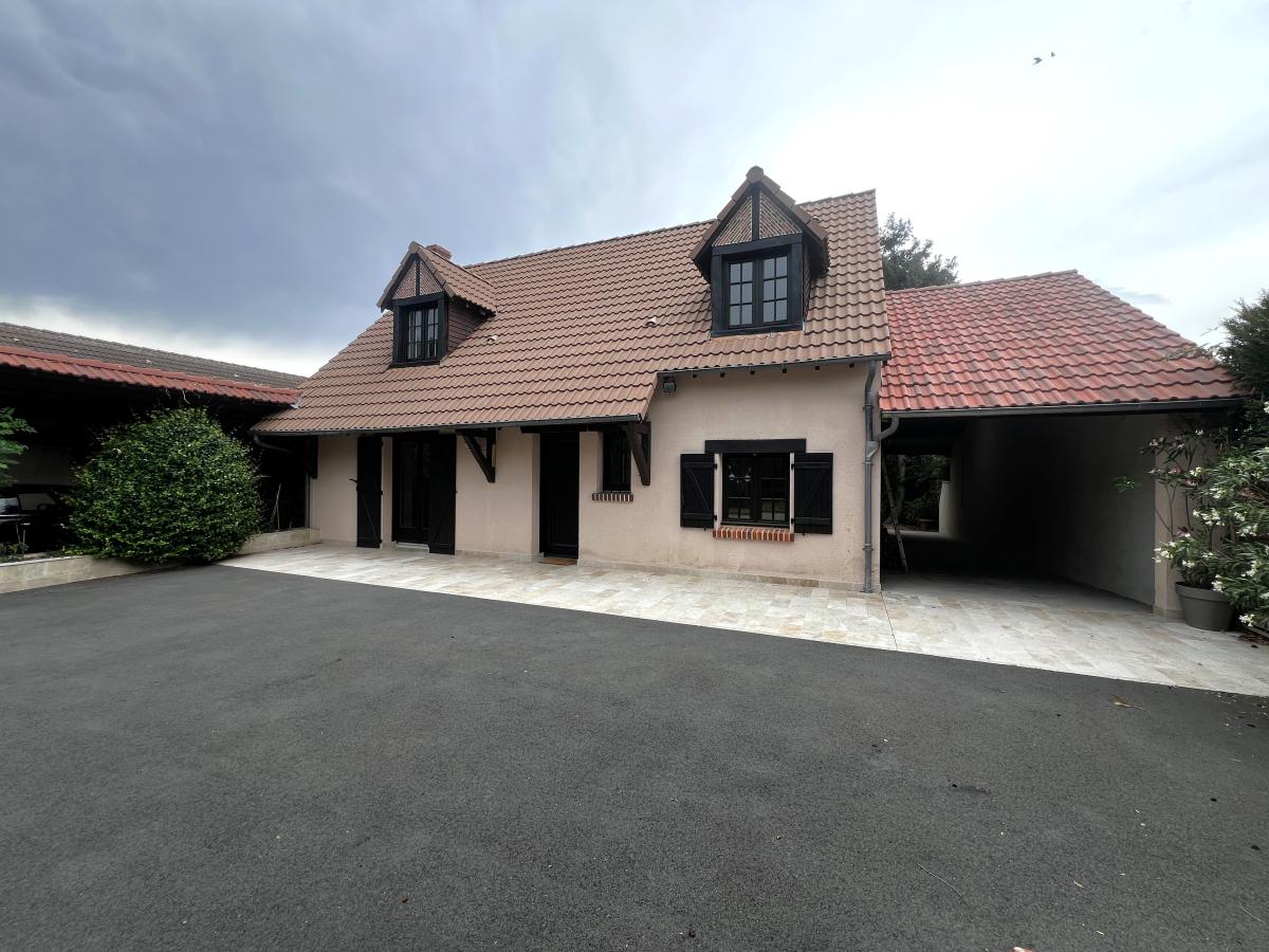 Maison 6 pièces 168 m² · à Saint-Aignan · 167,5 m² · 247 000 €