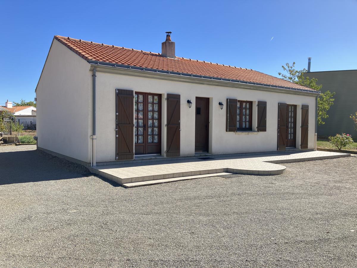 Maison 5 pièces 92 m² · à Sainte-Pazanne · 92 m² · 297 660 €