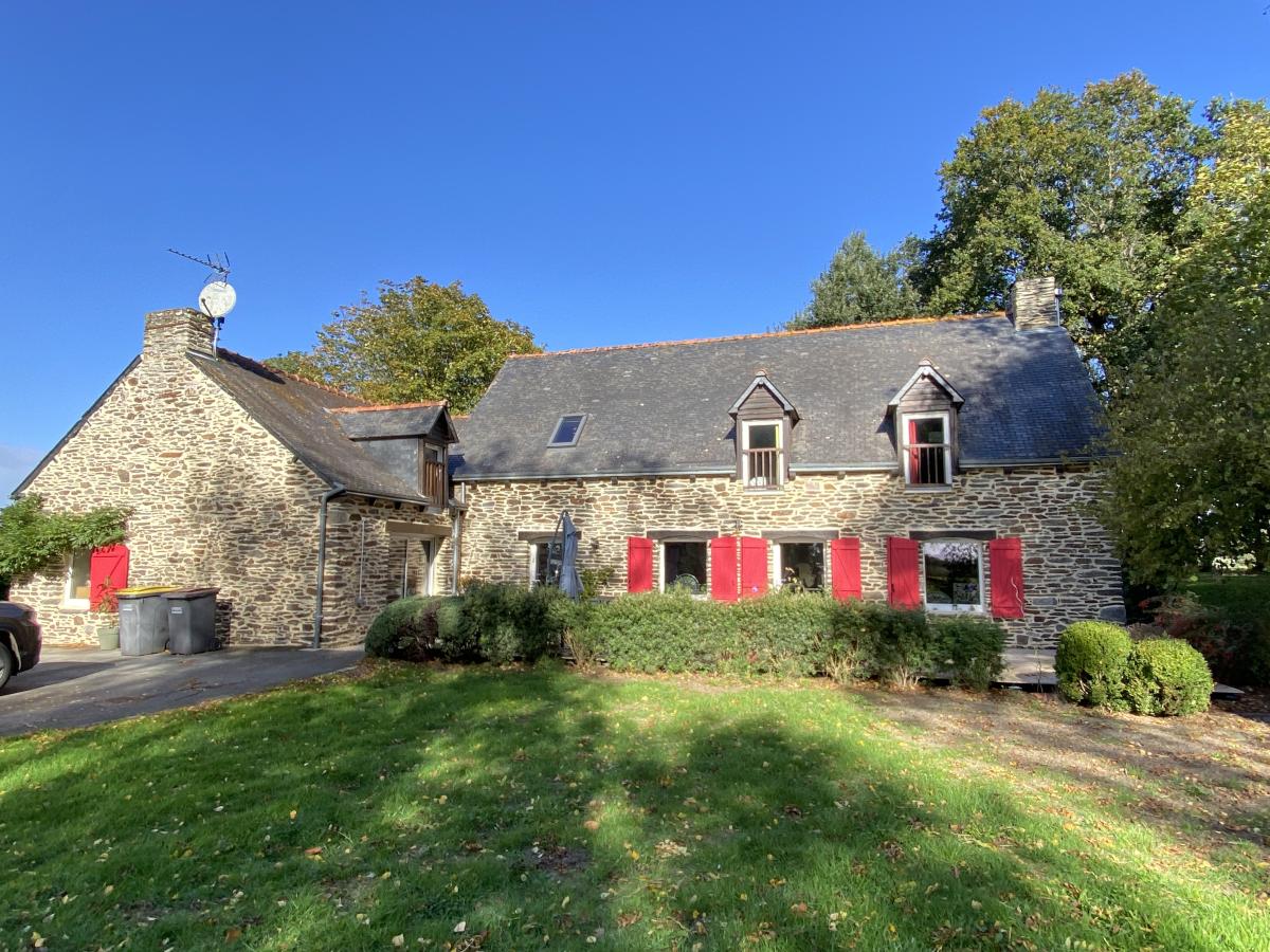 Maison 8 pièces 185 m² · à Trévé · 185 m² · 307 840 €