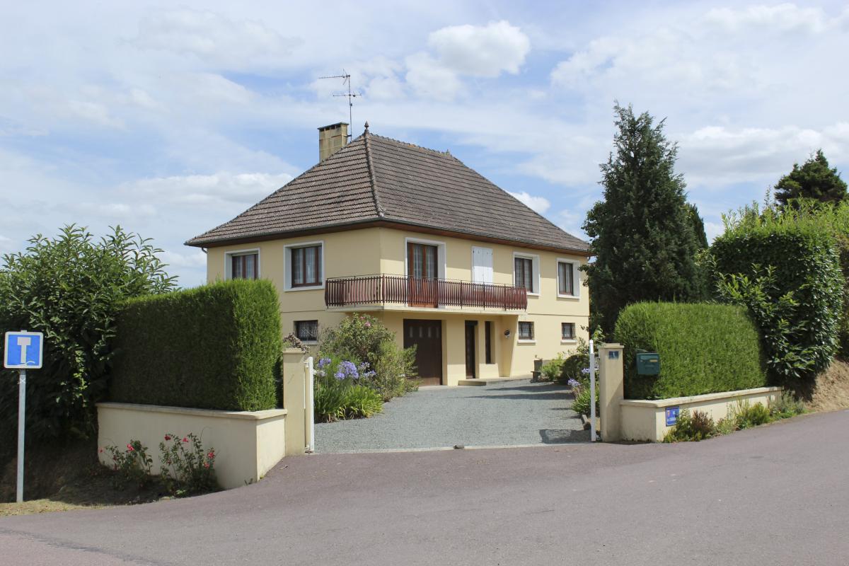 Maison 5 pièces 148 m² · à La Haye · 148 m² · 242 000 €