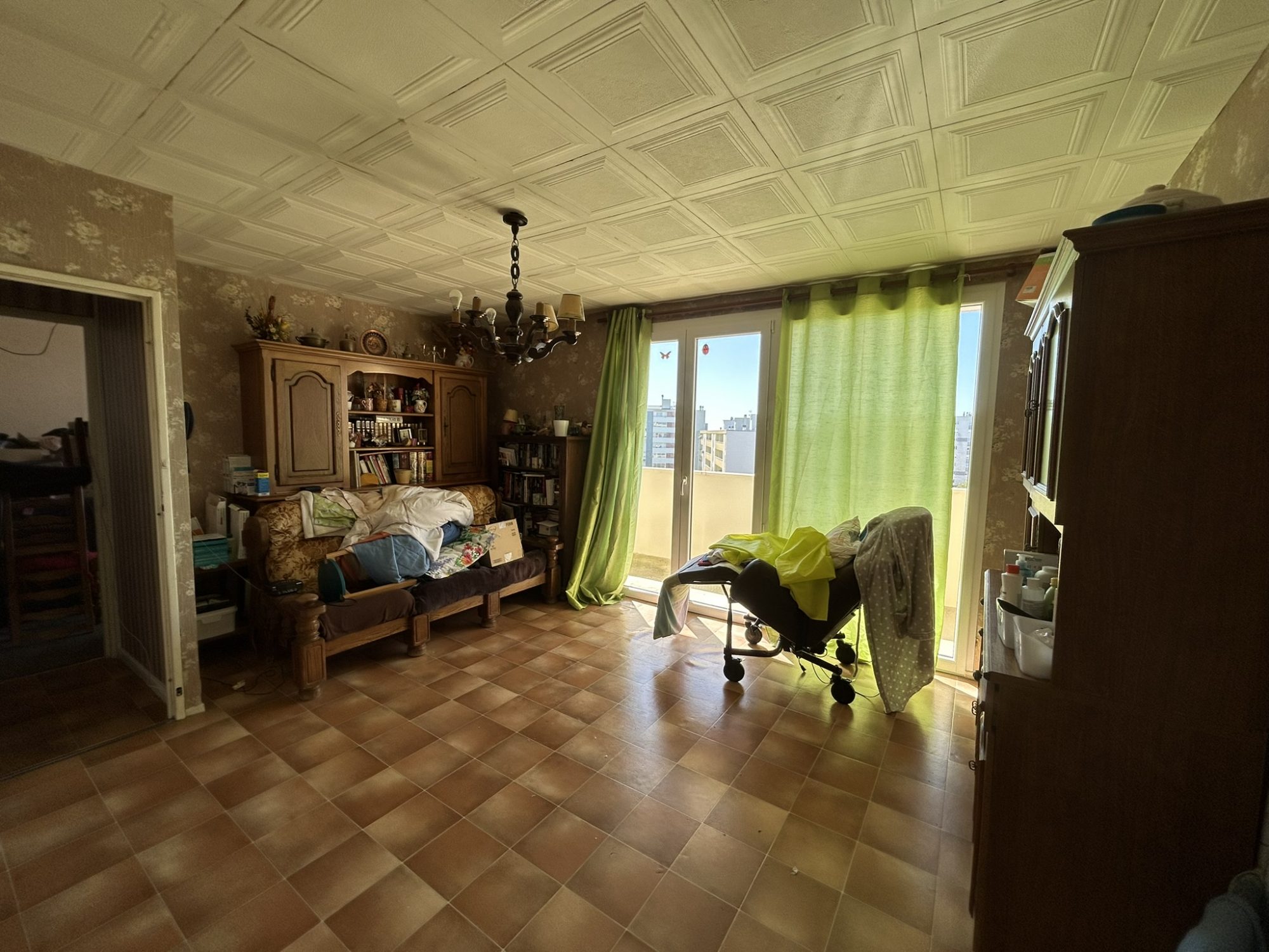 Appartement 3 pièces 58 m² · à Saint-Quentin · 58,3 m² · 28 000 €
