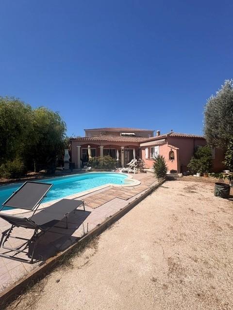 Maison 4 pièces 113 m² · à Agde · 113 m² · 373 000 €