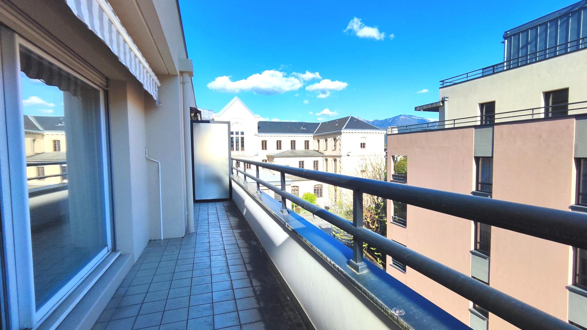 Appartement 3 pièces 86 m² · à Chambéry · 85,8 m² · 327 000 €