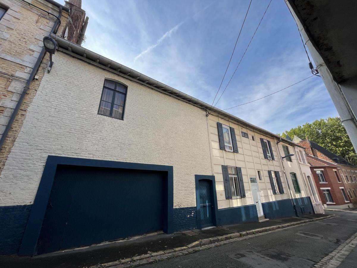 Maison 8 pièces 230 m² · à Arras · 230 m² · 416 000 €