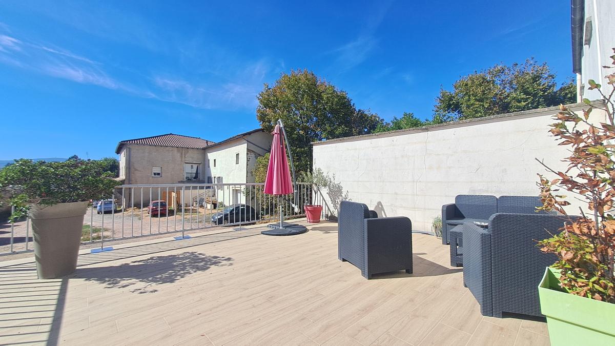 Maison 5 pièces 129 m² · à Saint-Symphorien-d'Ancelles · 129 m² · 229 000 €
