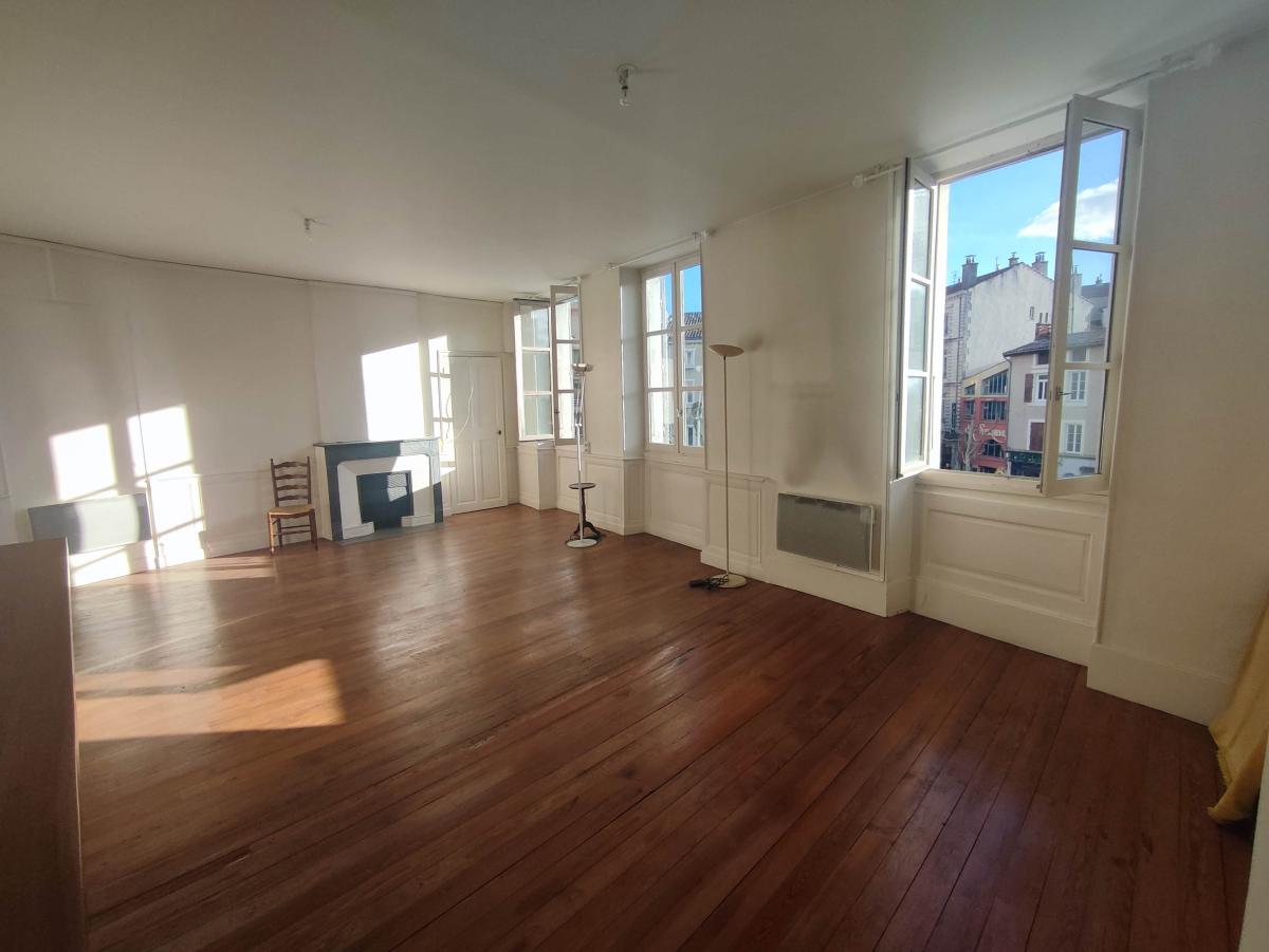 Appartement 2 pièces 65 m² · à Valence · 65,1 m² · 110 000 €