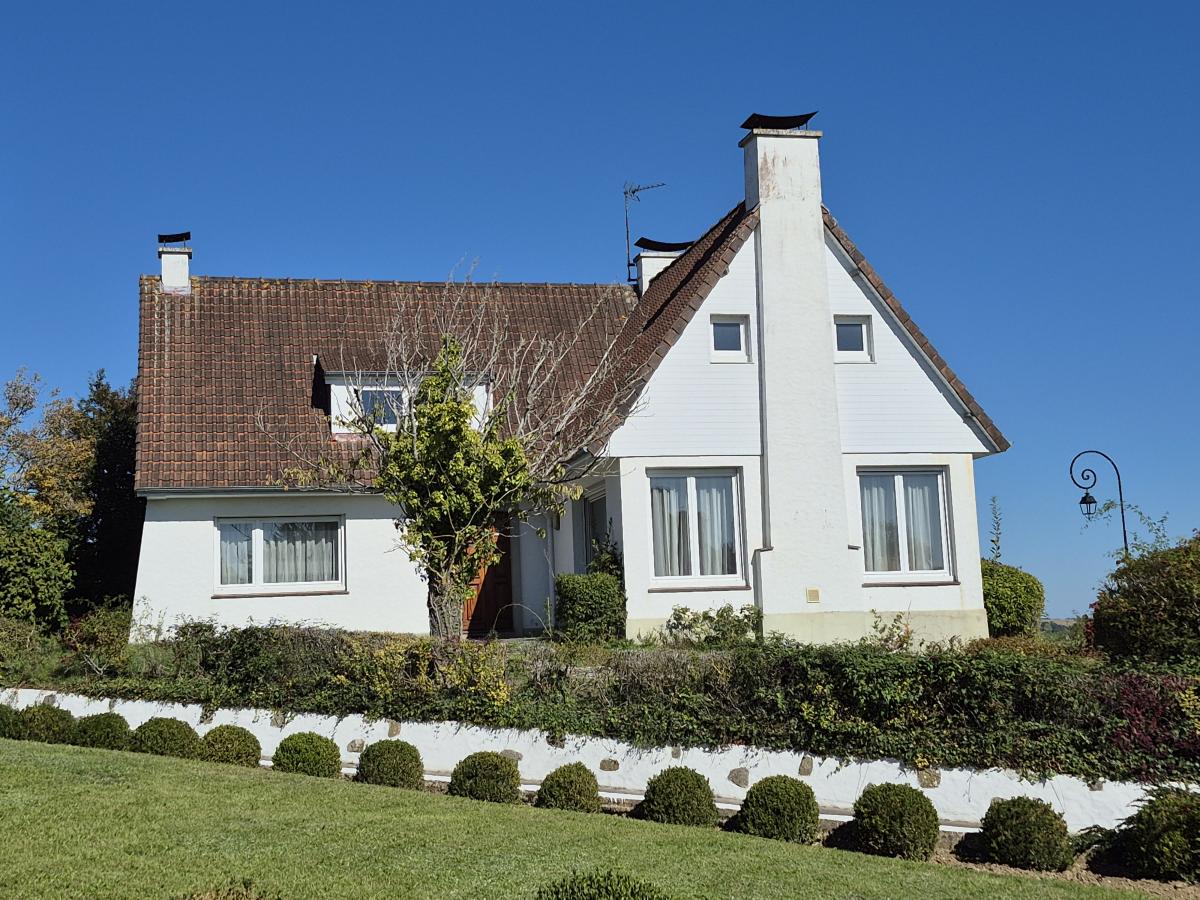 Maison 6 pièces 125 m² · à Montreuil-sur-Mer · 125 m² · 366 000 €