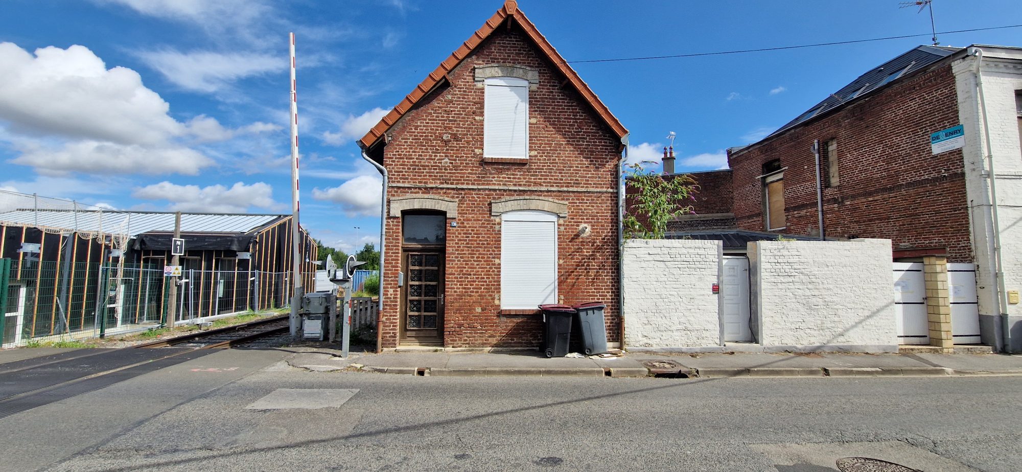 Maison 5 pièces 110 m² · à Saint-Quentin · 109,7 m² · 45 000 €
