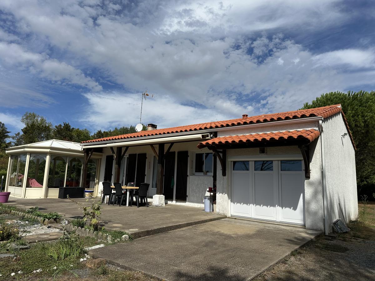 Maison 102 m² · à Saint-Michel-en-l'Herm · 102 m² · 235 000 €