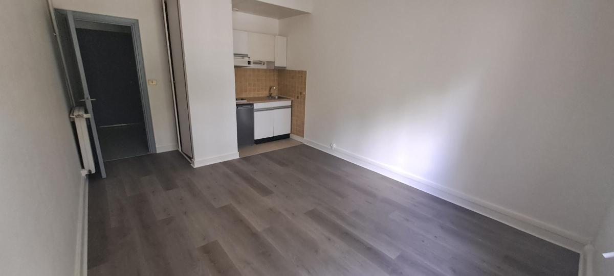 Appartement 1 pièce 25 m² · à Amiens · 25 m² · 380 €/mois