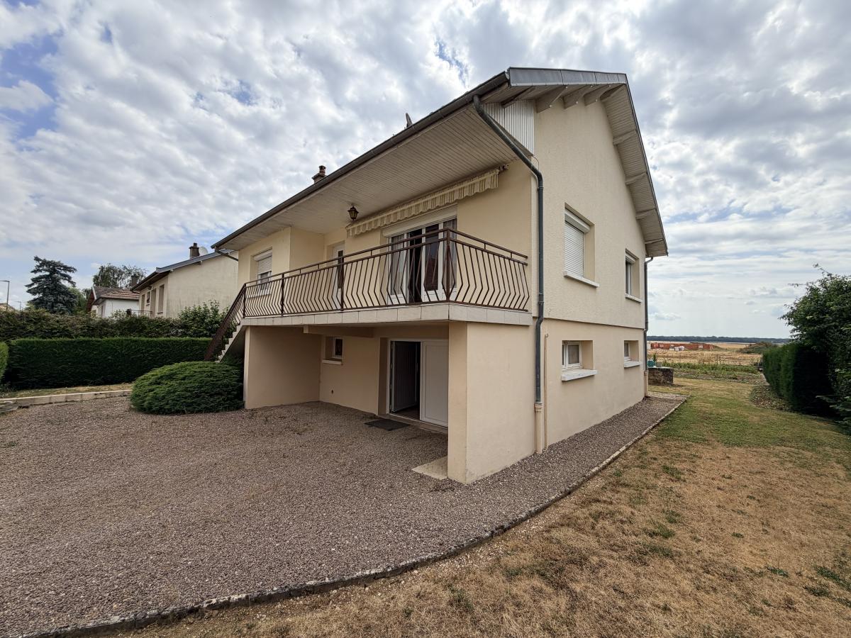 Maison 83 m² · à Agencourt · 83,5 m² · 225 000 €