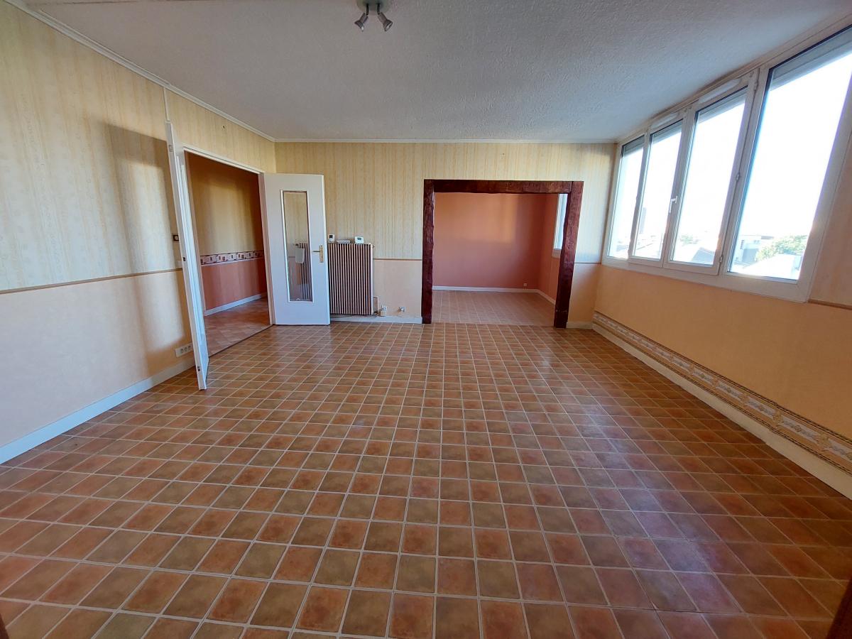 Appartement 4 pièces 88 m² · à Saint-Jean-le-Blanc · 87,9 m² · 124 800 €