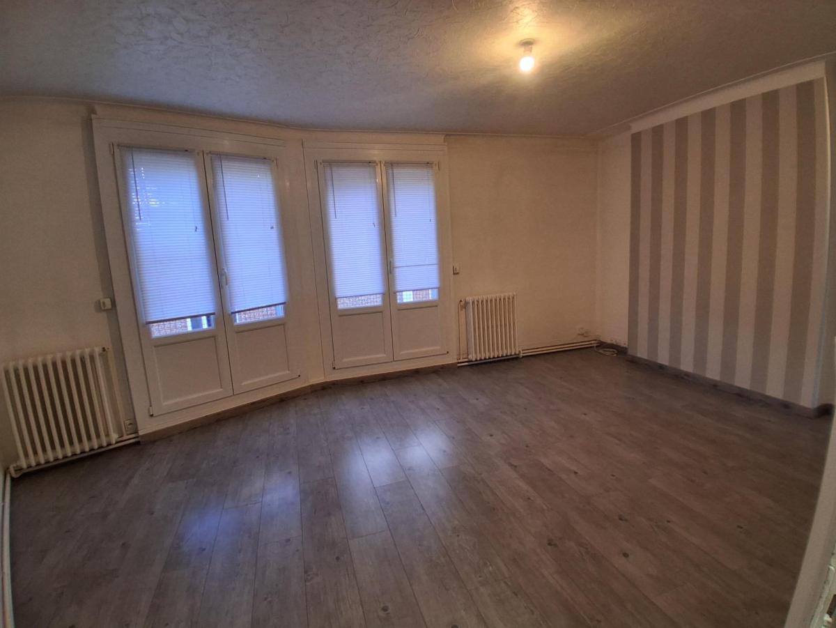 Appartement 4 pièces 57 m² · à Saint-Quentin · 57 m² · 540 €/mois