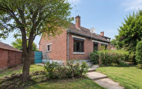 Maison 5 pièces 106 m² · à Hélesmes · 106 m² · 146 500 €