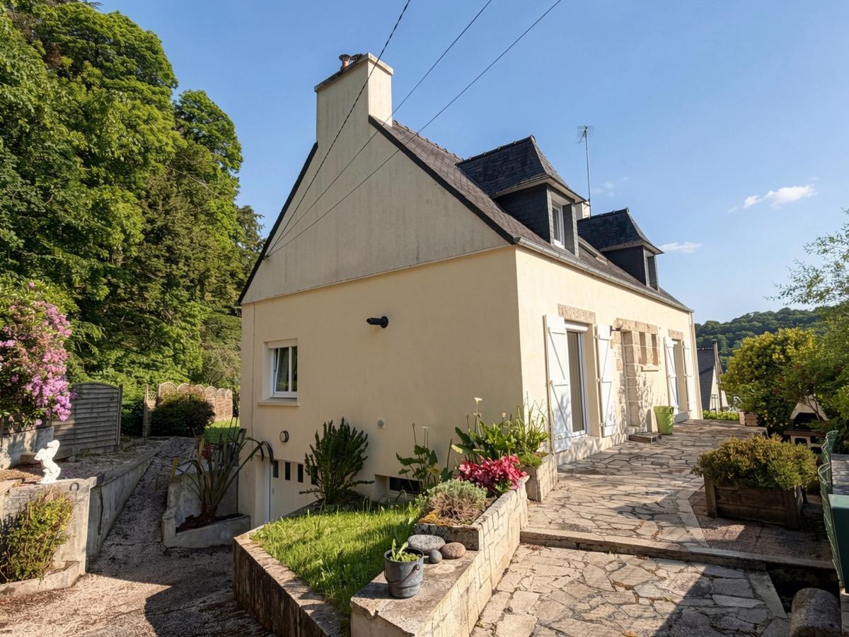 Maison 7 pièces 127 m² · à Morlaix · 127 m² · 240 000 €