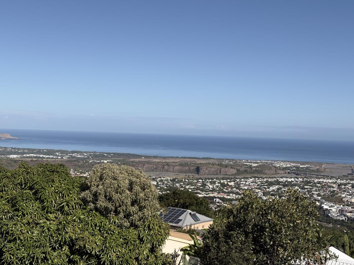 Maison 150 m² · à La Possession · 150 m² · 420 000 €