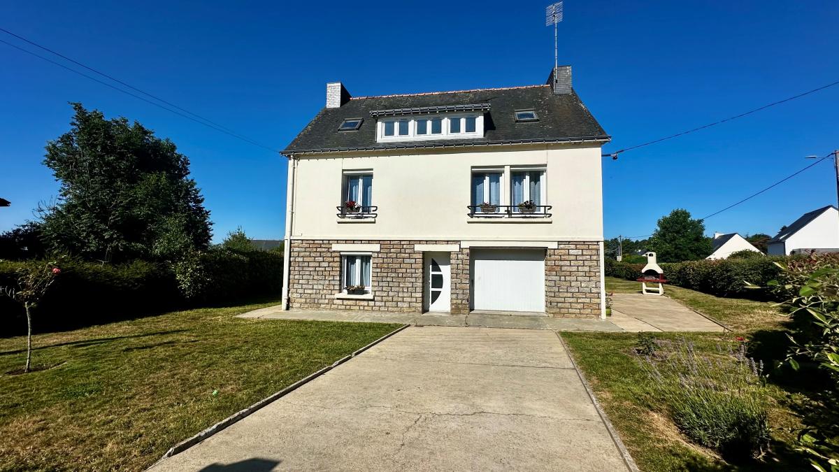 Maison 5 pièces 97 m² · à Le Faouët · 97 m² · 172 254 €