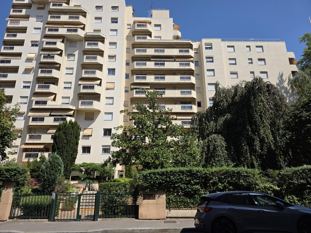 Appartement 3 pièces 77 m² · à Lyon 6e Arrondissement · 77,5 m² · 370 000 €