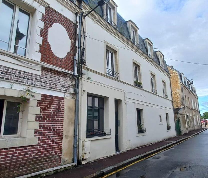 Immeuble 2 pièces 136 m² · à Saint-Pierre-sur-Dives · 136 m² · 220 500 €