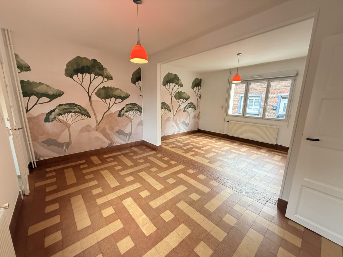 Maison 4 pièces 83 m² · à Roye · 83 m² · 100 000 €