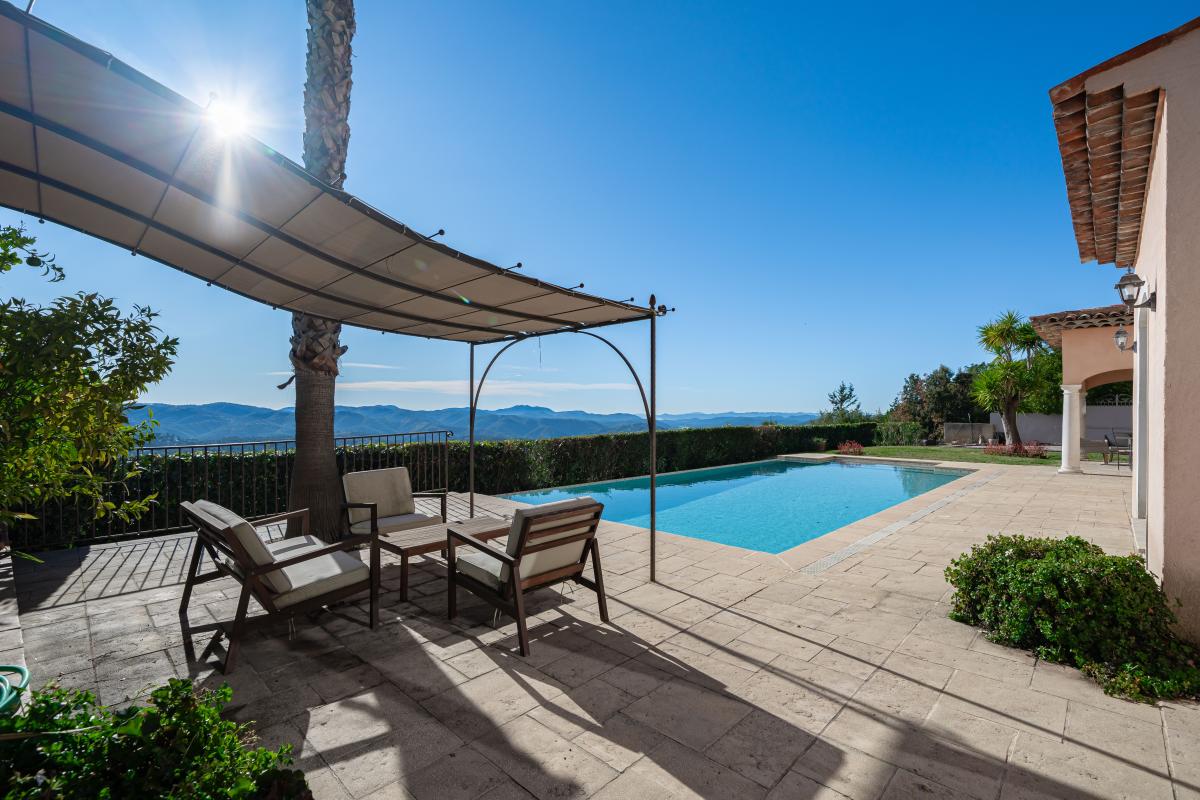 Maison 5 pièces 294 m² · à Spéracèdes · 294,5 m² · 1 149 000 €