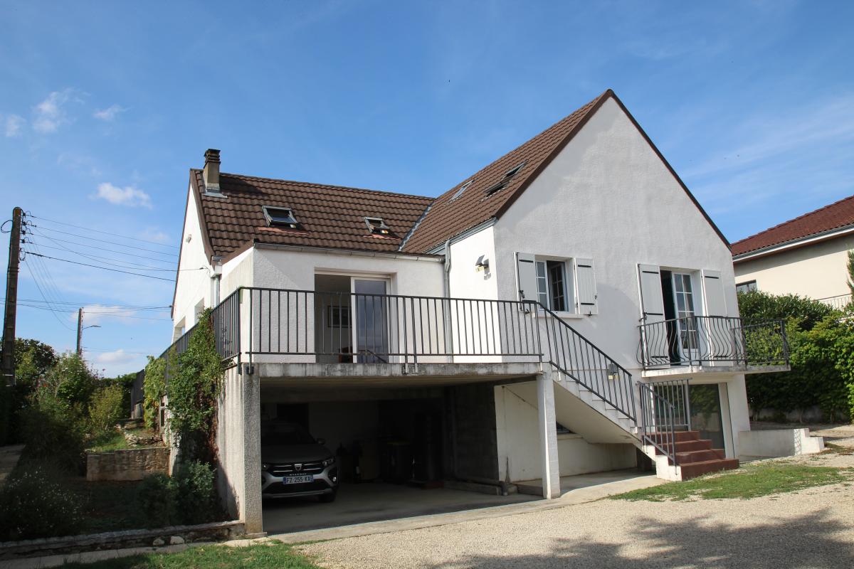 Maison 9 pièces 165 m² · à Niort · 165 m² · 292 600 €