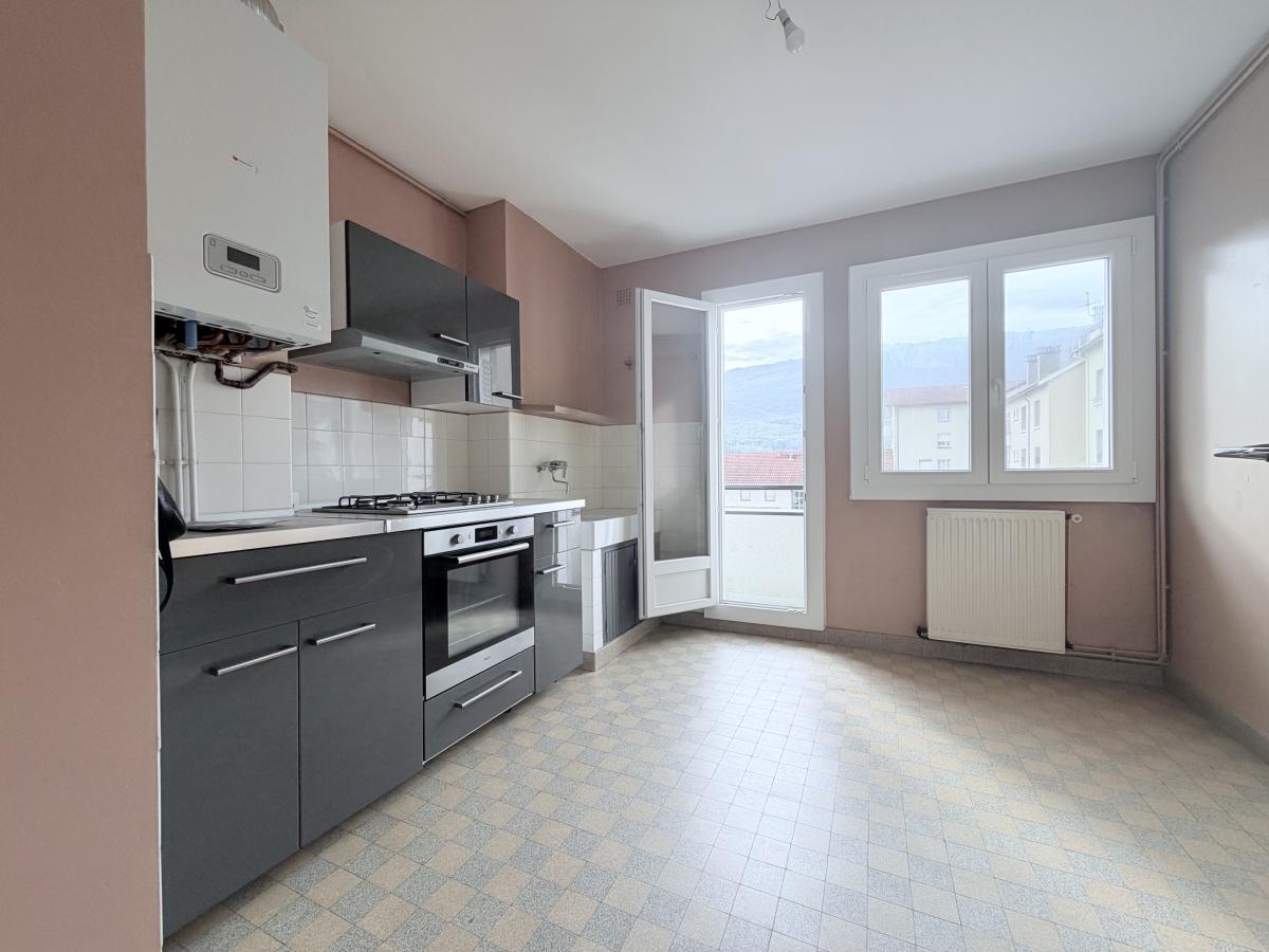 Appartement 3 pièces 65 m² · à Fontaine · 65,2 m² · 127 000 €