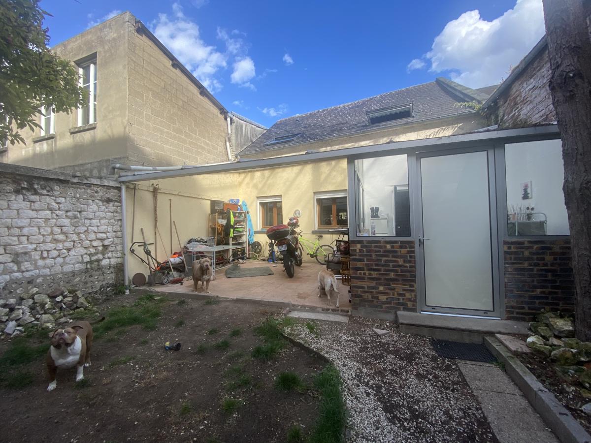 Appartement 2 pièces 48 m² · à Elbeuf · 47,7 m² · 65 000 €