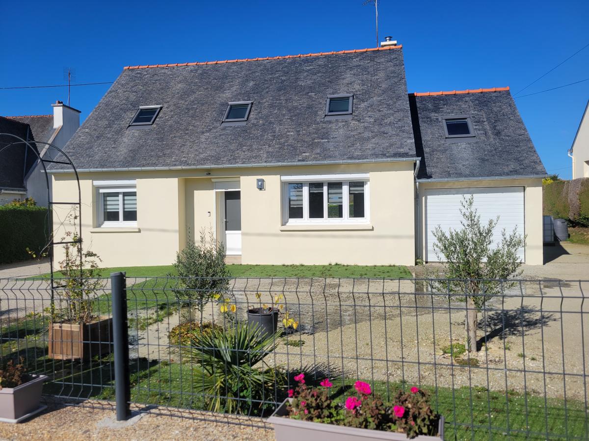 Maison 5 pièces 98 m² · à Plouray · 97,7 m² · 200 000 €