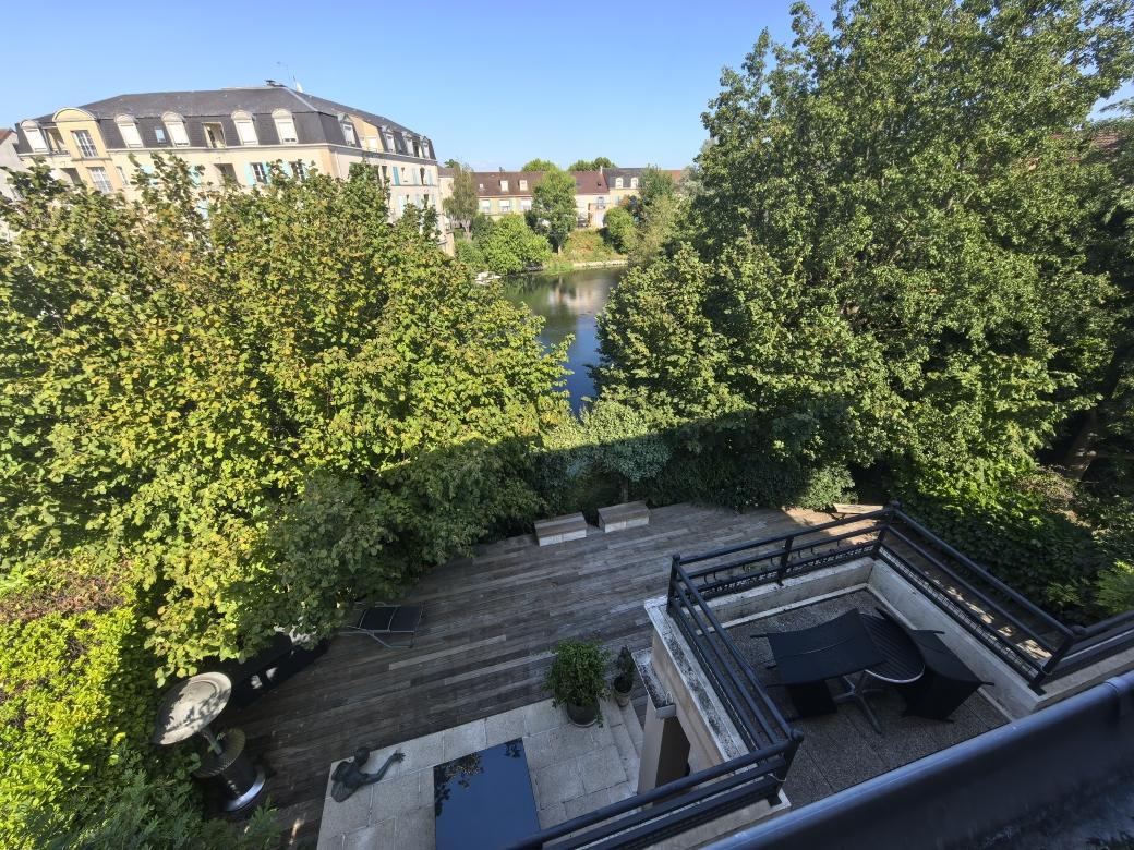 Maison 7 pièces 213 m² · à Cergy · 213 m² · 749 000 €