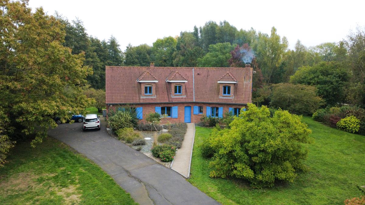 Maison 5 pièces 168 m² · à Lillers · 168 m² · 390 600 €