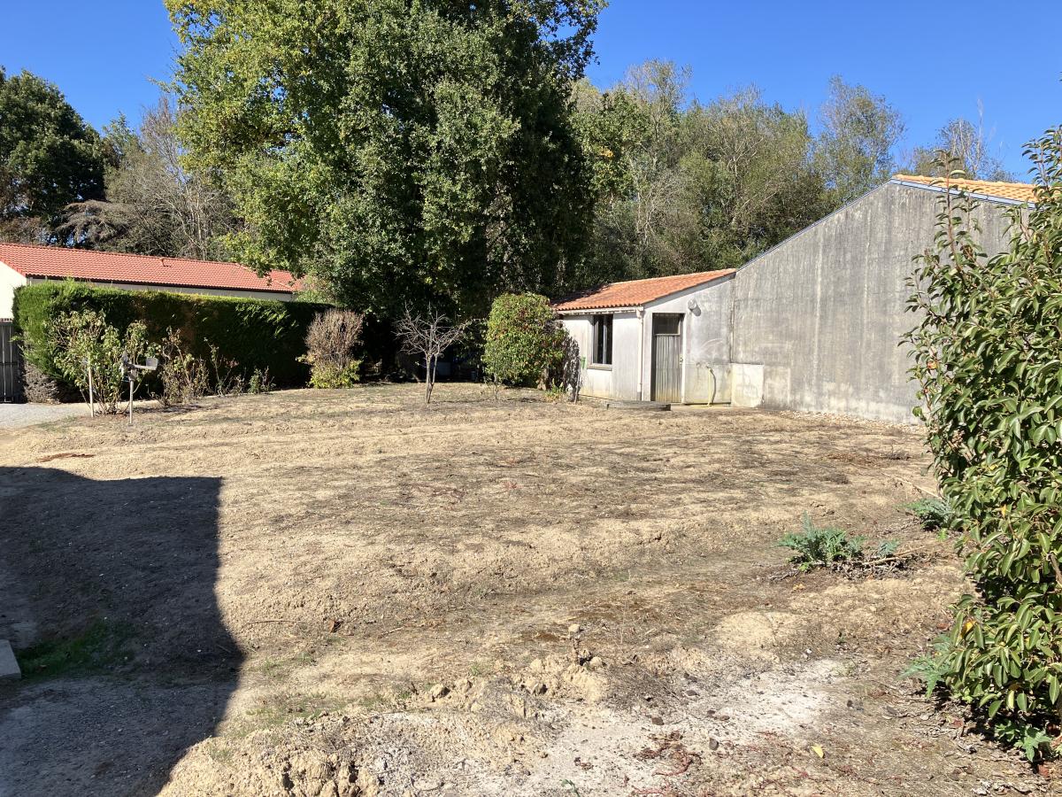 STE PAZANNE Terrain à bâtir en village · à Sainte-Pazanne · 146 780 €