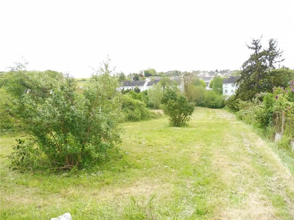 Terrain 1672 m² · à Sainte-Maure-de-Touraine · 1 672 m² · 47 250 €