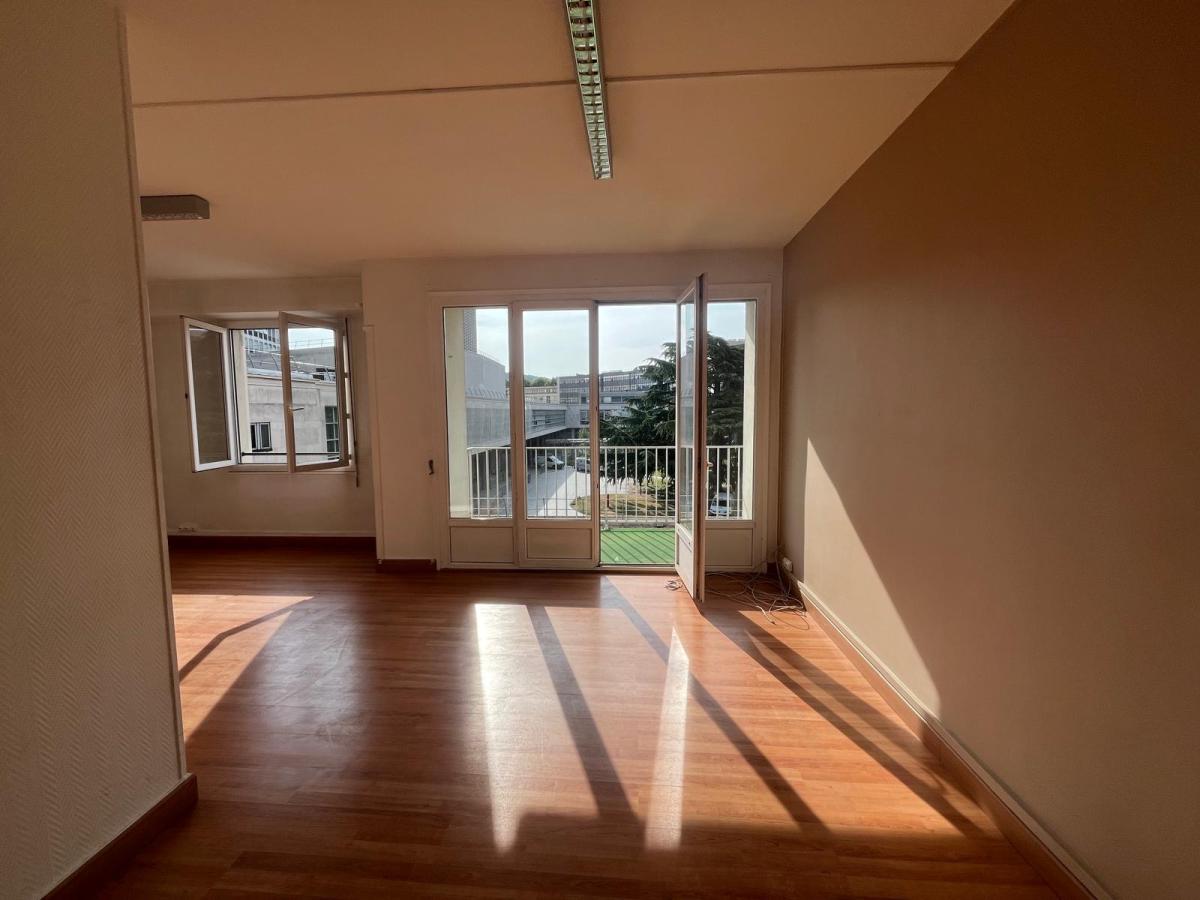 Appartement 76 m² · à Rouen · 75,6 m² · 96 900 €