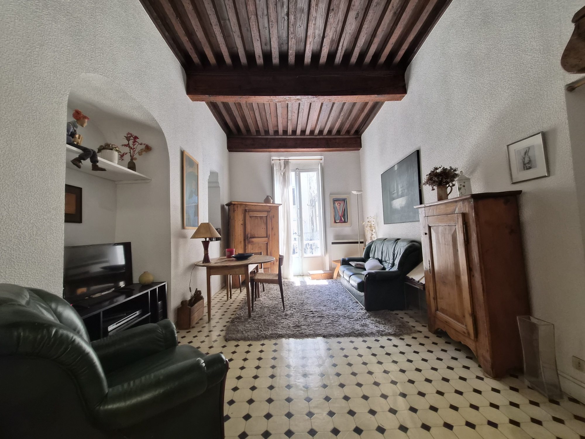 Appartement 2 pièces 62 m² · à Chambéry · 61,9 m² · 145 000 €