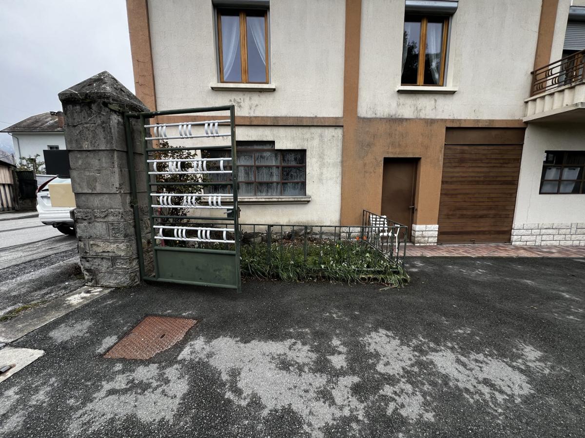 Local commercial 57 m² · à Saint-Jean-de-Maurienne · 57 m² · 57 750 €