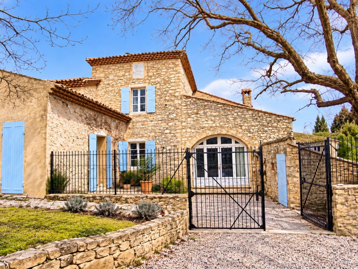 Maison 10 pièces 310 m² · à Marsanne · 310 m² · 988 800 €